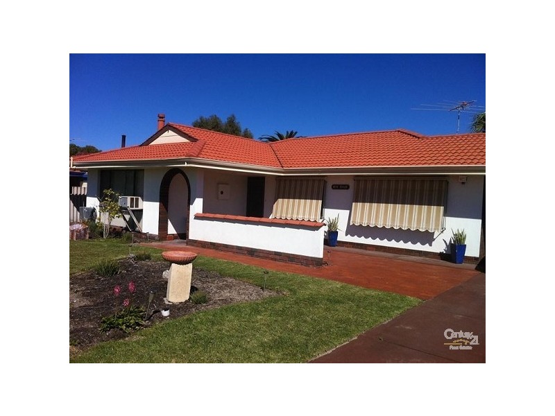 13 Leeder Street, Safety Bay WA 6169