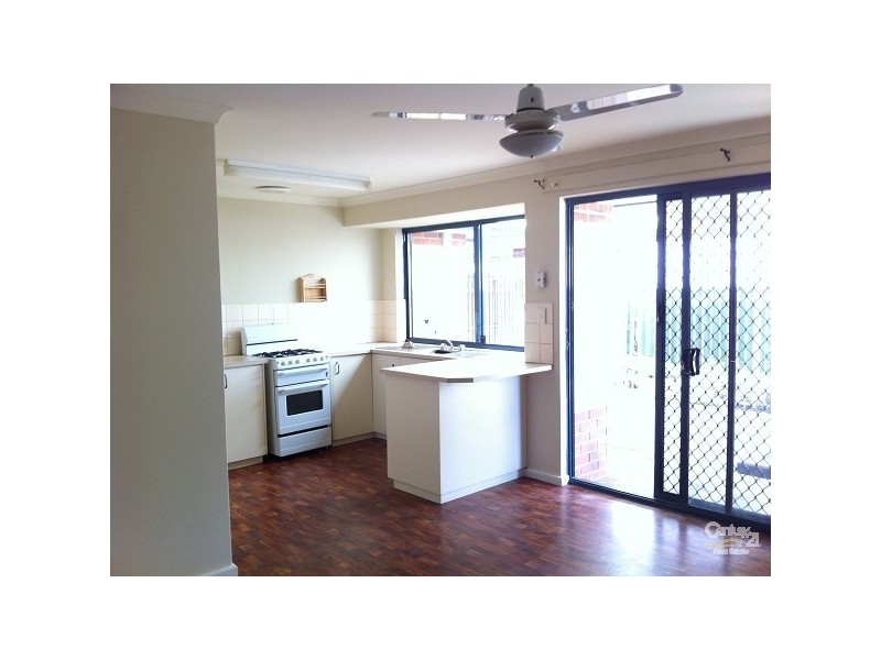 36 Royal Palm Drive, Warnbro WA 6169