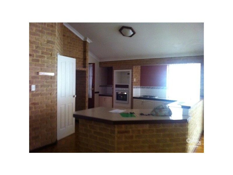 6 Rochefort Retreat, Port Kennedy WA 6172