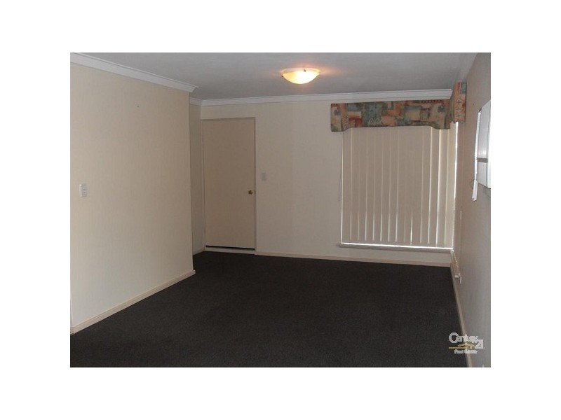 1 Barron Court, Rockingham WA 6168