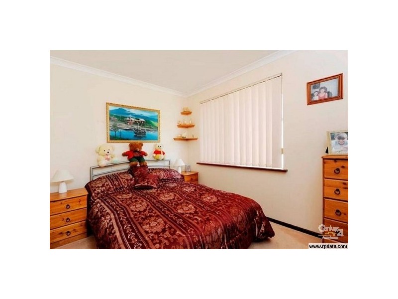 15 St Tropez Court, Port Kennedy WA 6172