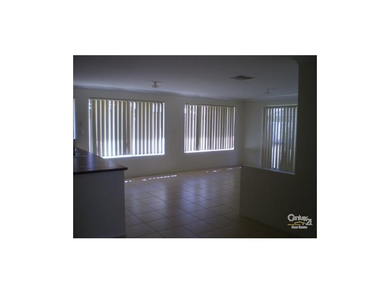 22 Toledo Circuit, Port Kennedy WA 6172