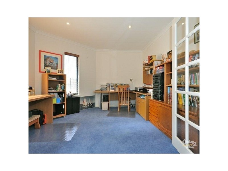 1/20 Harrison Street, Rockingham WA 6168