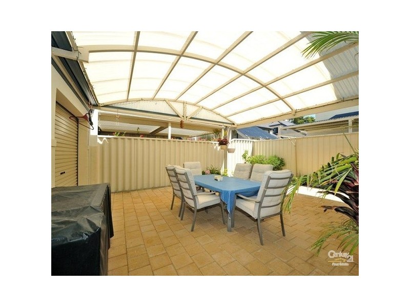 1/20 Harrison Street, Rockingham WA 6168