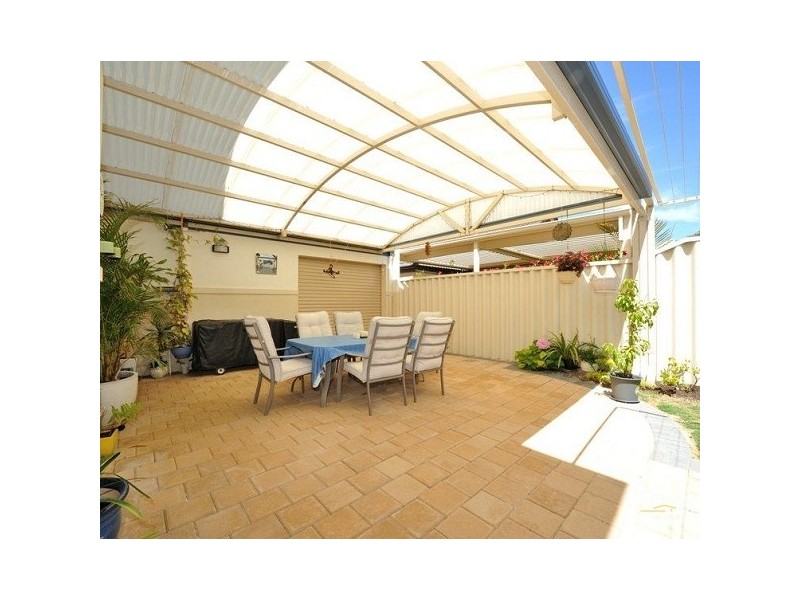 1/20 Harrison Street, Rockingham WA 6168