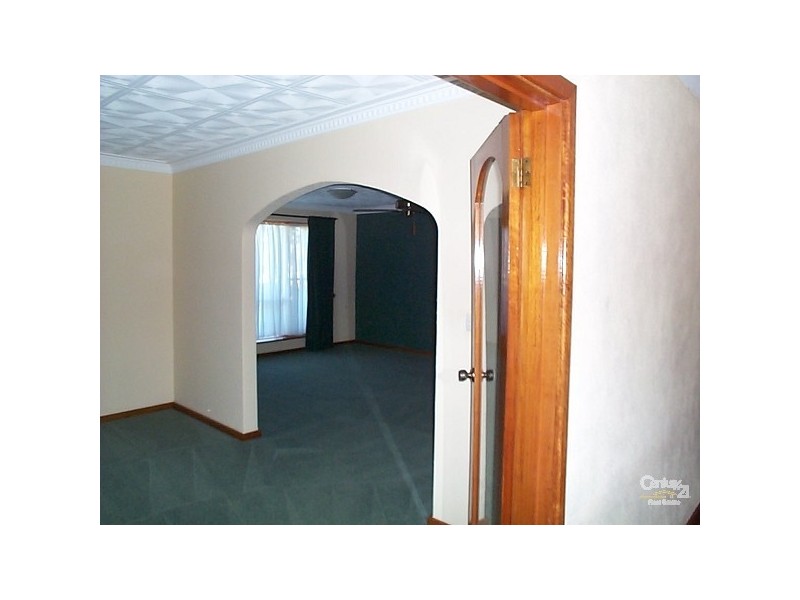 4 Dodd Place, Warnbro WA 6169