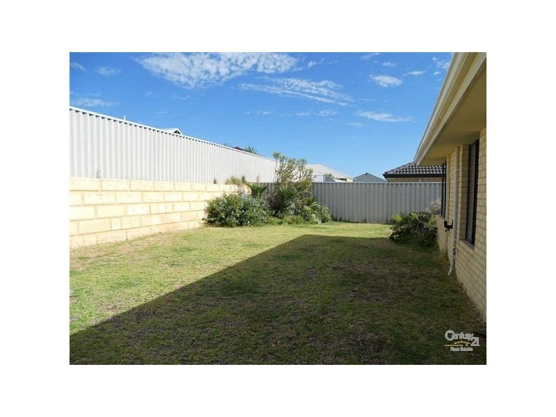 10 Antero Road, Secret Harbour WA 6173