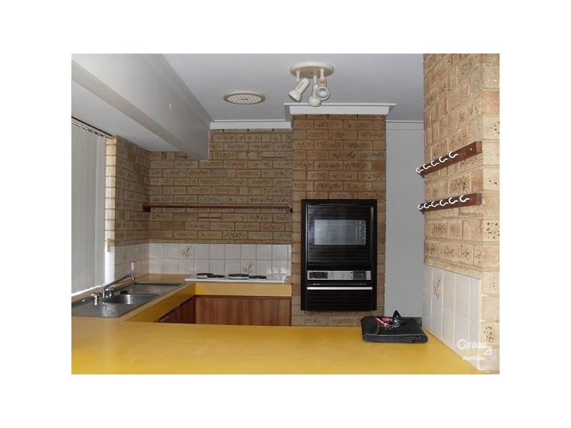 31 Cutter Road, Waikiki WA 6169