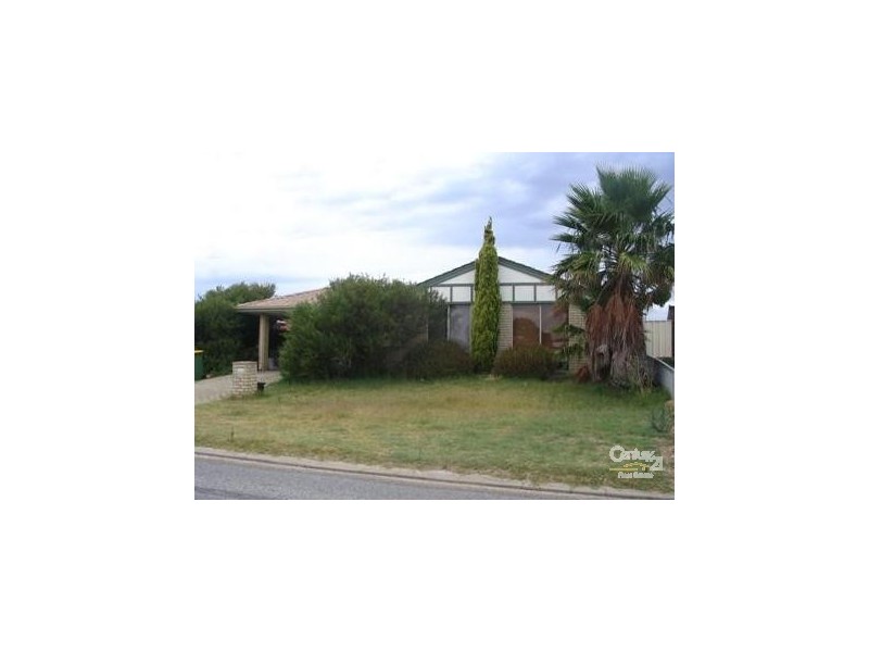 1 Santa Monica Drive, Waikiki WA 6169