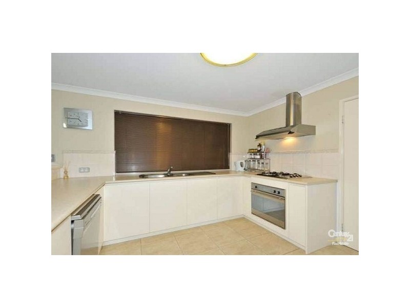 40 Pepperell Crescent, Leda WA 6170