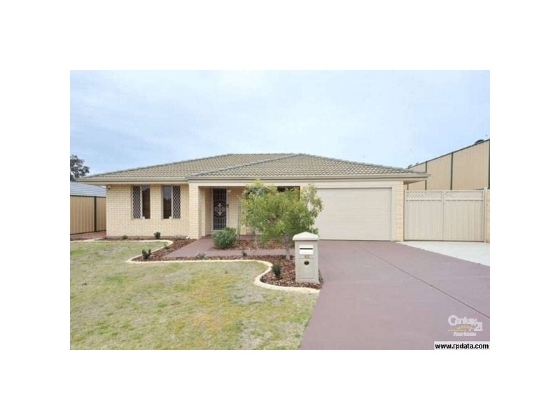40 Pepperell Crescent, Leda WA 6170