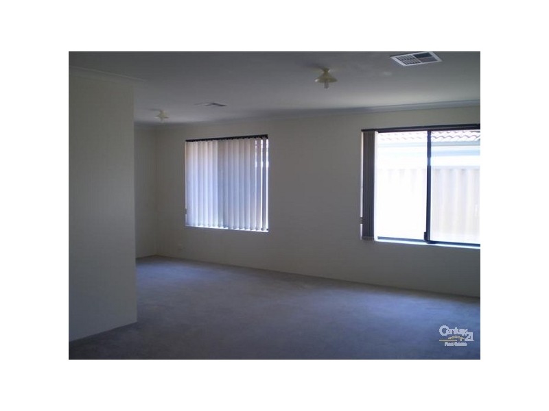 10 Galway Gardens, Warnbro WA 6169