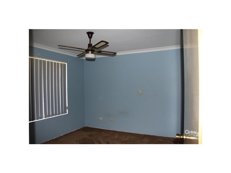 16 Hood Court, Port Kennedy WA 6172