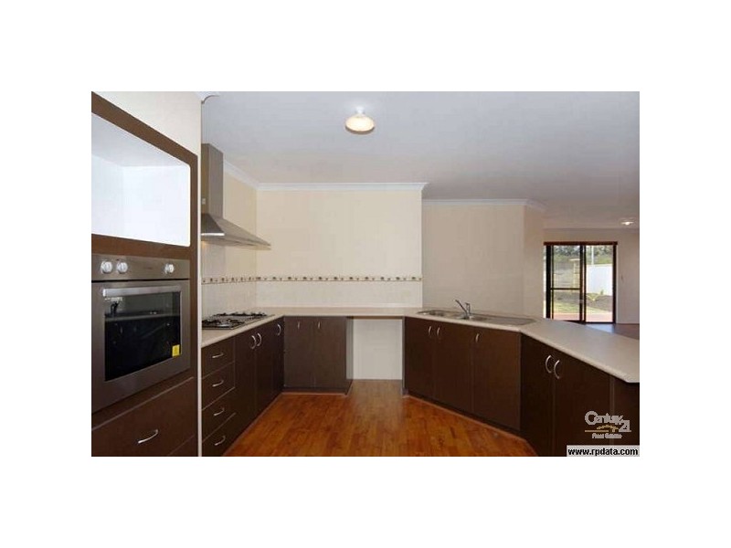 20 Westlinton Circle, Waikiki WA 6169