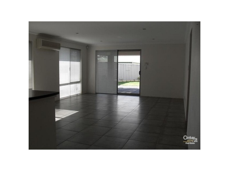 13 Grado Lane, Port Kennedy WA 6172