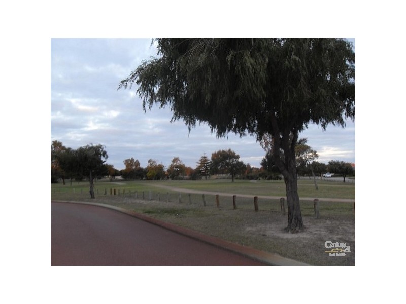 36 Le Mans Elbow, Port Kennedy WA 6172