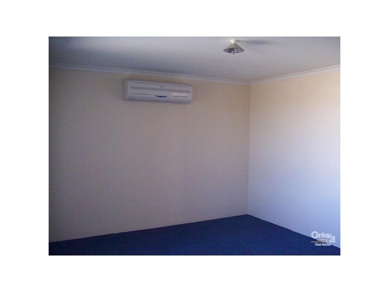 7 Seaspray Place, Waikiki WA 6169