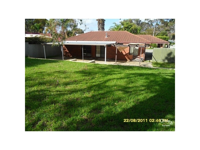 22 Cimbor Way, Parmelia WA 6167