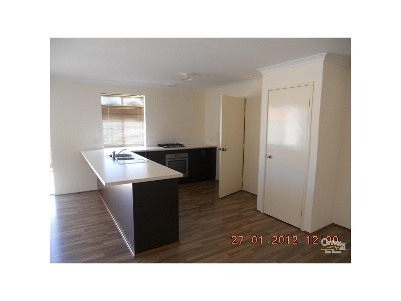 9 Champagny Way, Secret Harbour WA 6173