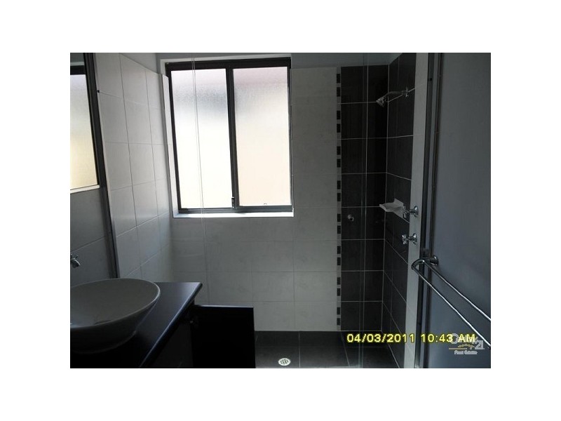 11 Fitzgibbon Road, Rockingham WA 6168