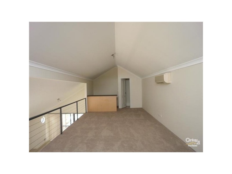 40 Rees Crescent, Rockingham WA 6168