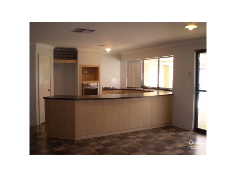 10 Caldera Way, Port Kennedy WA 6172