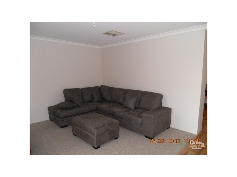 40 Zaragoza Drive, Port Kennedy WA 6172