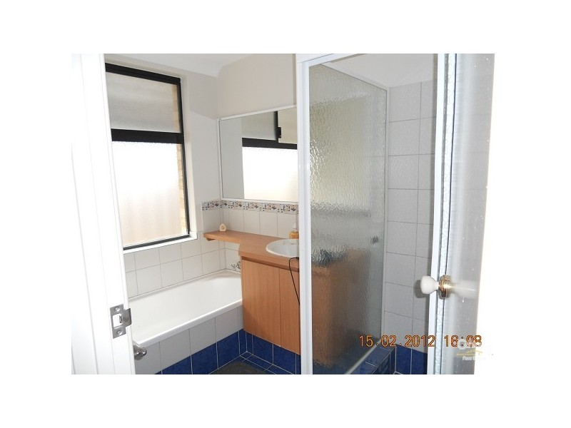 40 Zaragoza Drive, Port Kennedy WA 6172