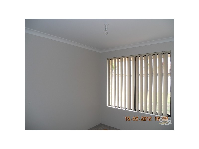 40 Zaragoza Drive, Port Kennedy WA 6172