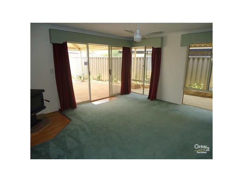 6 Lindus Mews, Warnbro WA 6169
