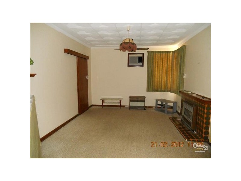 16 Houston Street, Rockingham WA 6168