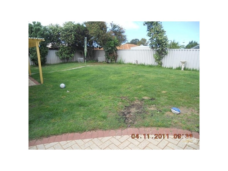 30 Dress Circle, Warnbro WA 6169