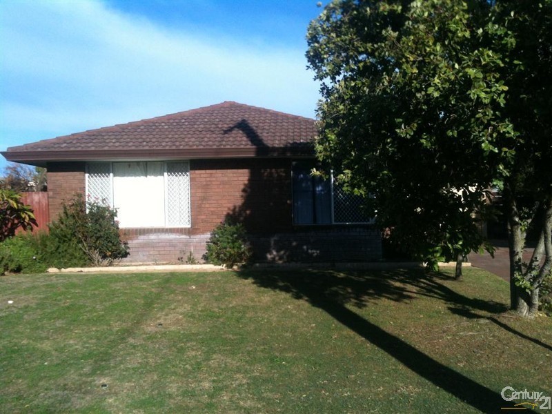 7 Holten Court, Cooloongup WA 6168