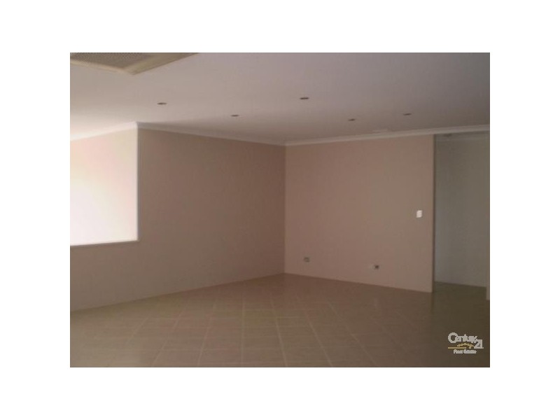 116 Bayside Boulevard, Port Kennedy WA 6172