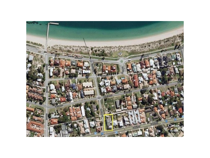 9 Bayview Street, Rockingham WA 6168