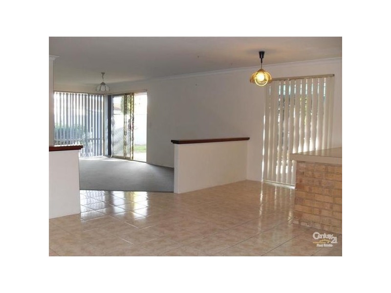 32 Georgetown Drive, Safety Bay WA 6169