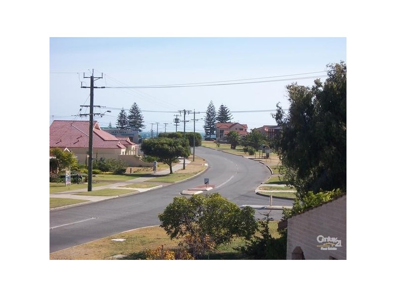 28 Malibu Road, Safety Bay WA 6169