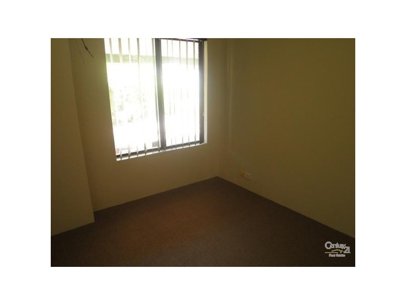 15 Chittering Place, Cooloongup WA 6168