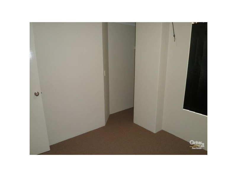 15 Chittering Place, Cooloongup WA 6168