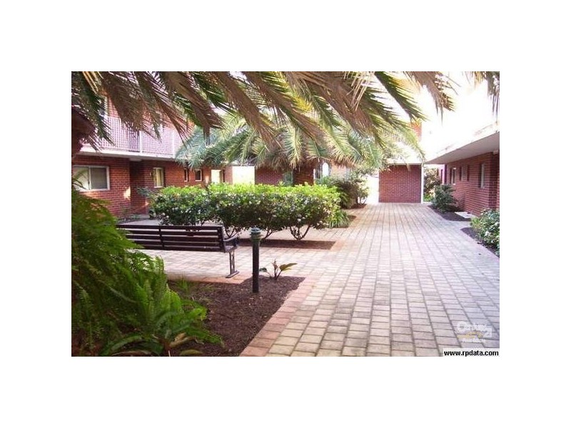 16/10 Prescott Place, Orelia WA 6167