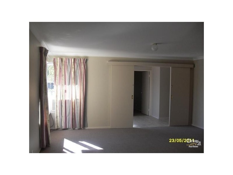 7 Holten Court, Cooloongup WA 6168
