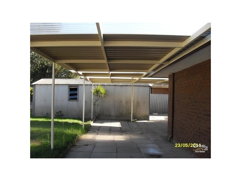 7 Holten Court, Cooloongup WA 6168