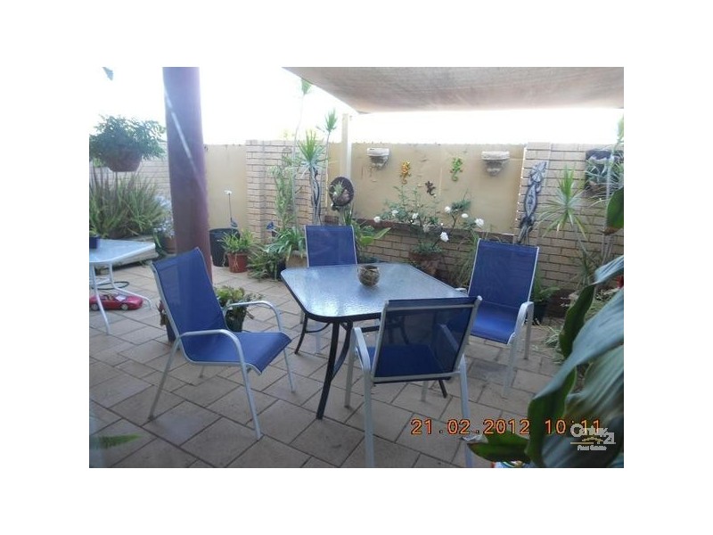 11/4 Marlo Place, Waikiki WA 6169