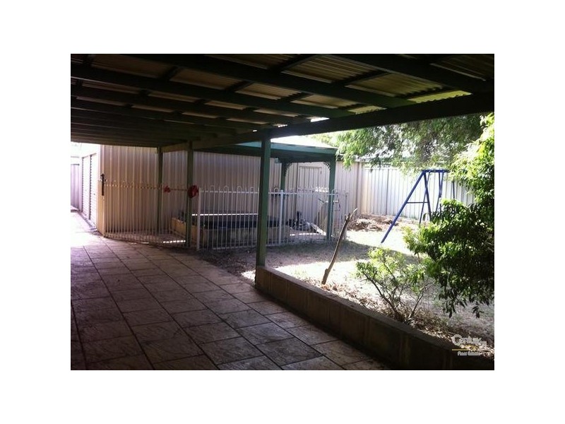 10 Kingston Way, Safety Bay WA 6169