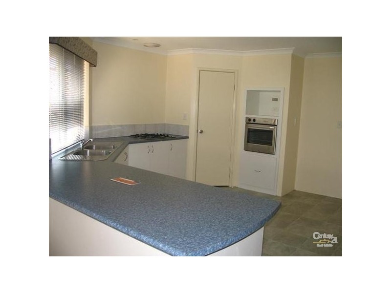 23 Carpentaria Drive, Port Kennedy WA 6172