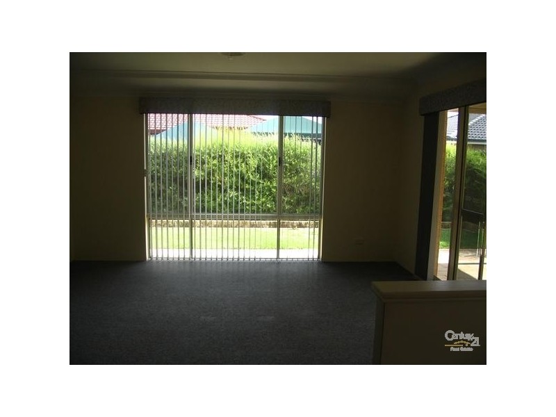 23 Carpentaria Drive, Port Kennedy WA 6172