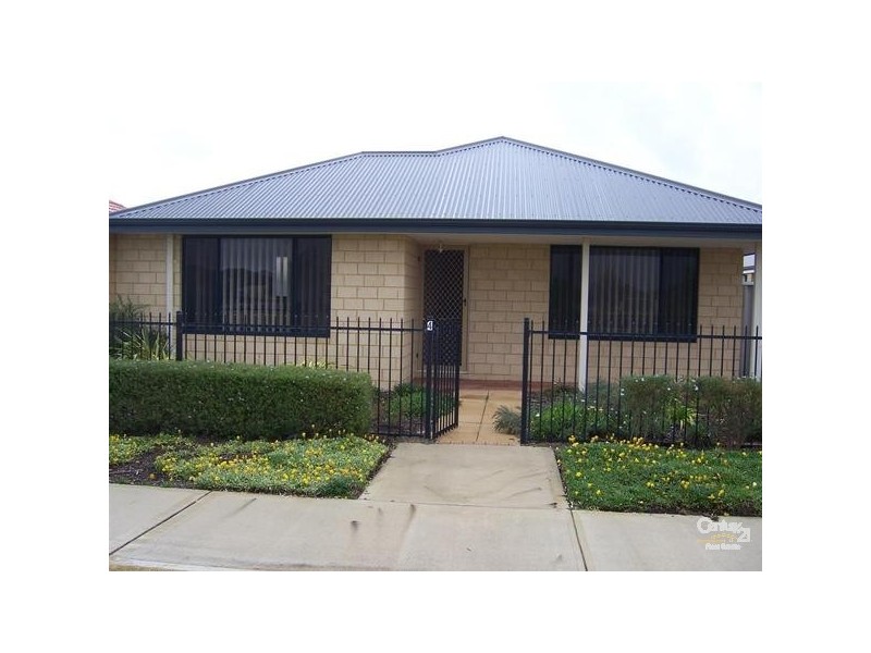 4 Anduril Lane, Rockingham WA 6168