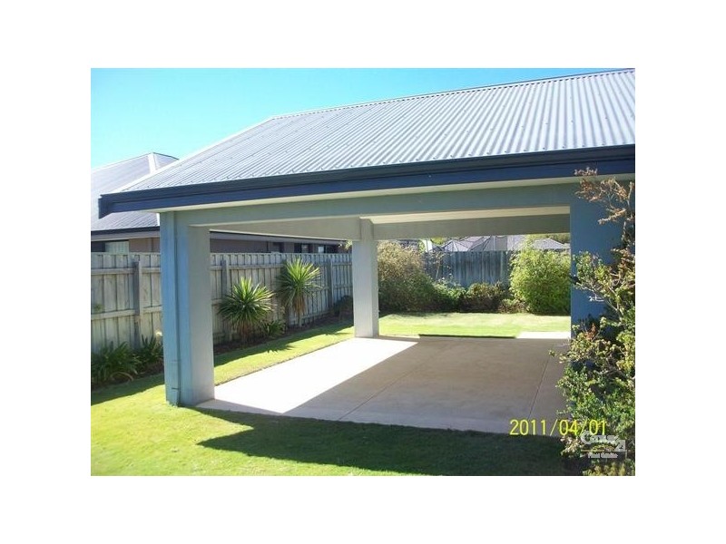 45 Boyle Avenue, Rockingham WA 6168