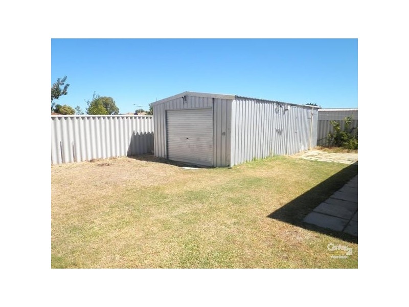 12 Gidgi Way, Waikiki WA 6169