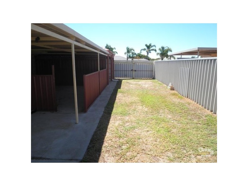 12 Gidgi Way, Waikiki WA 6169